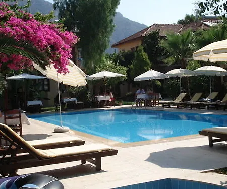 Nirvana Apartmanhotel Göcek